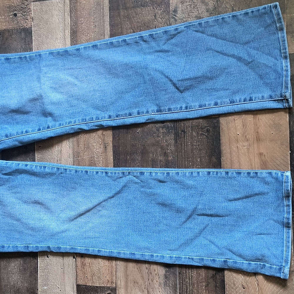 NYDJ Barbara Bootcut Light Wash Jeans Sz 10 Women - Picture 9 of 15